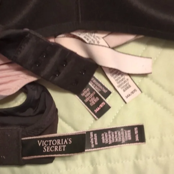 3!!!! 34A Victoria Secret Women's Bras!! - Picture 6 of 7